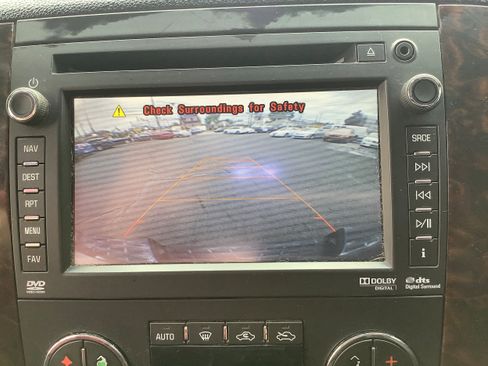 Used 2013 GMC Sierra 2500 Denali w/ Snow Plow Prep Package image 19