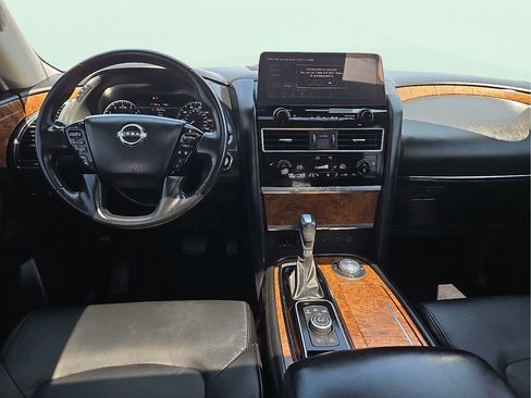 Used 2024 Nissan Armada SL AWD/4WD image 11