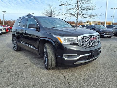 Used 2018 GMC Acadia Denali w/ Technology Package image 33
