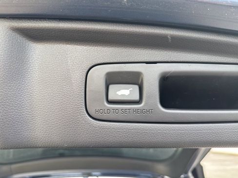 Used 2026 Honda CR-V EX-L image 5