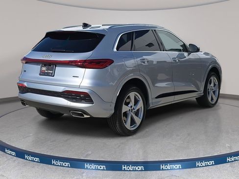 New 2025 Audi Q5 Premium Plus image 5