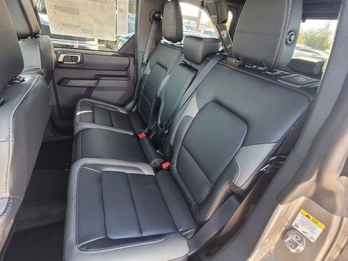 New 2025 Ford Bronco Outer Banks image 6