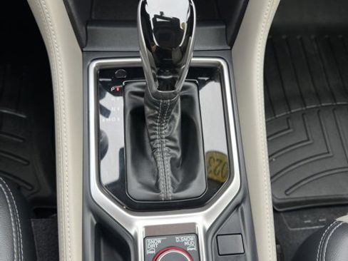 Used 2023 Subaru Forester Limited image 15