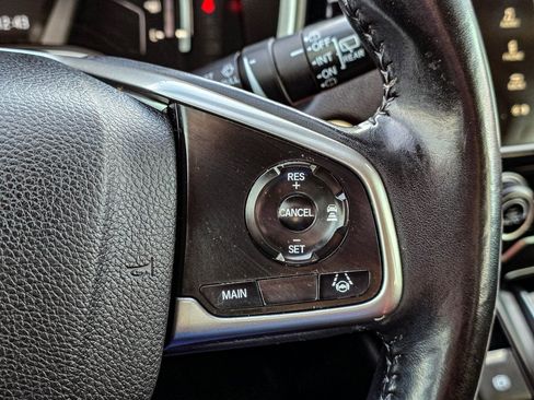 Used 2019 Honda CR-V Touring image 21