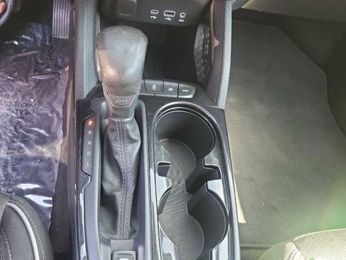 Used 2021 Chevrolet TrailBlazer LT image 13