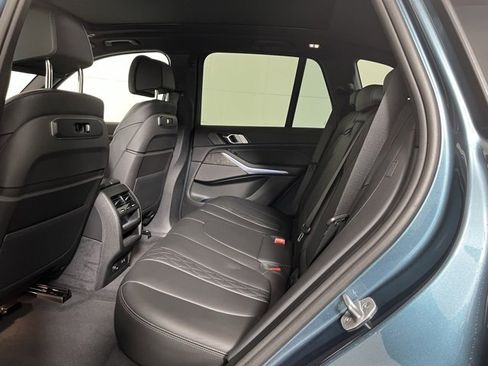 Used 2024 BMW X5 xDrive40i w/ Premium Package image 19