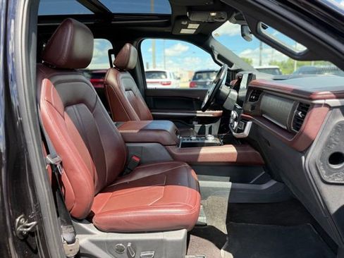 Certified 2023 Ford Expedition Limited AWD/4WD image 18