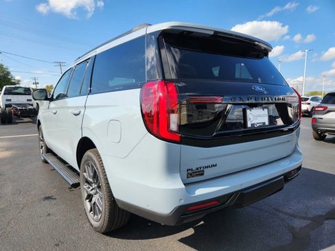 New 2025 Ford Expedition Platinum w/ Stealth Performance Package image 36