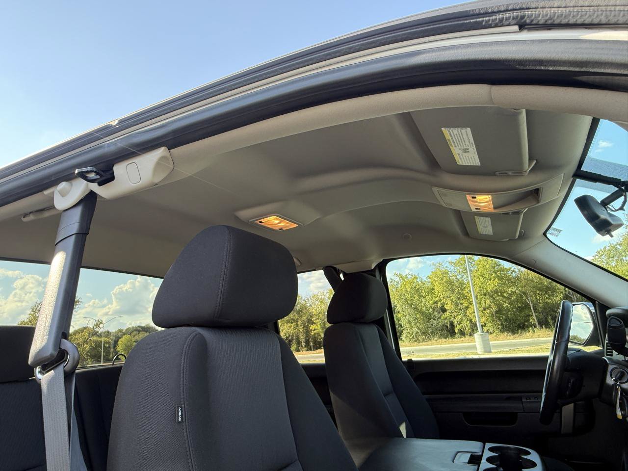Used 2010 GMC Sierra 1500 SLE w/ Texas Edition RWD image 18