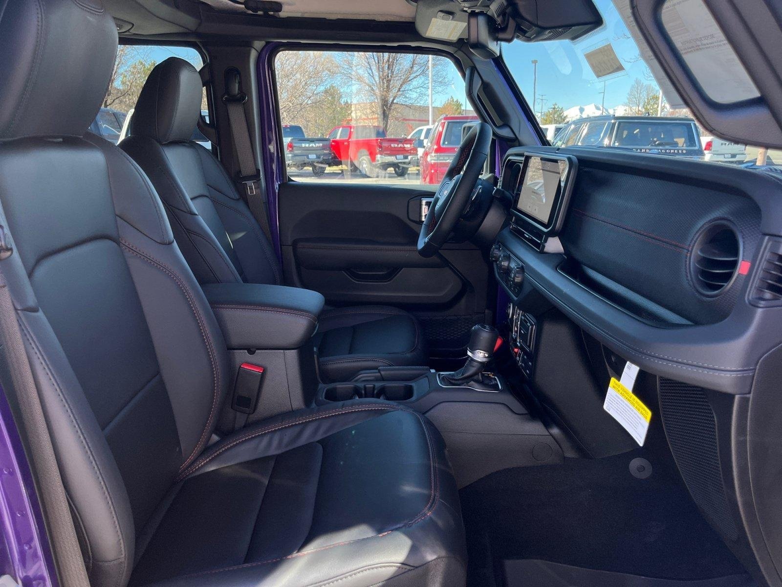New 2026 Jeep Wrangler Unlimited Rubicon 392 w/ Quick Order Package 27X Moab AWD/4WD image 28