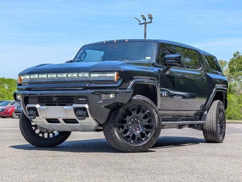 Used 2025 GMC Hummer EV 2X image 4