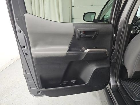 Certified 2023 Toyota Tacoma SR5 w/ SX Package AWD/4WD image 27