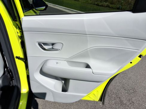 Used 2025 Hyundai Kona Limited image 26