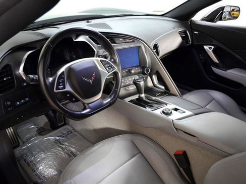 Used 2017 Chevrolet Corvette Stingray Coupe image 12
