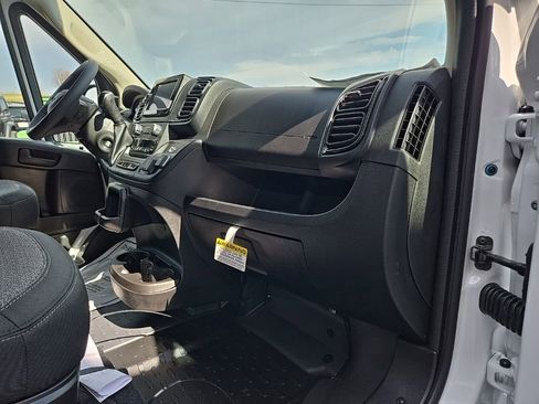 New 2026 RAM ProMaster 2500 w/ Convenience Group image 67