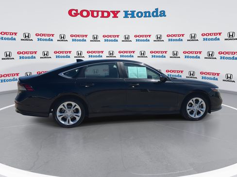 Certified 2023 Honda Accord LX image 9