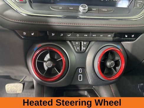 Used 2024 Chevrolet Blazer RS w/ Enhanced Convenience Package image 15