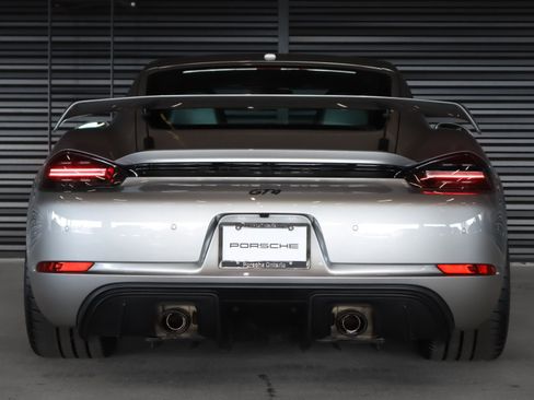Certified 2021 Porsche 718 Cayman GT4 image 7
