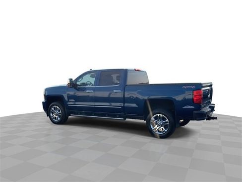 Certified 2016 Chevrolet Silverado 2500 High Country w/ Duramax Plus Package image 6