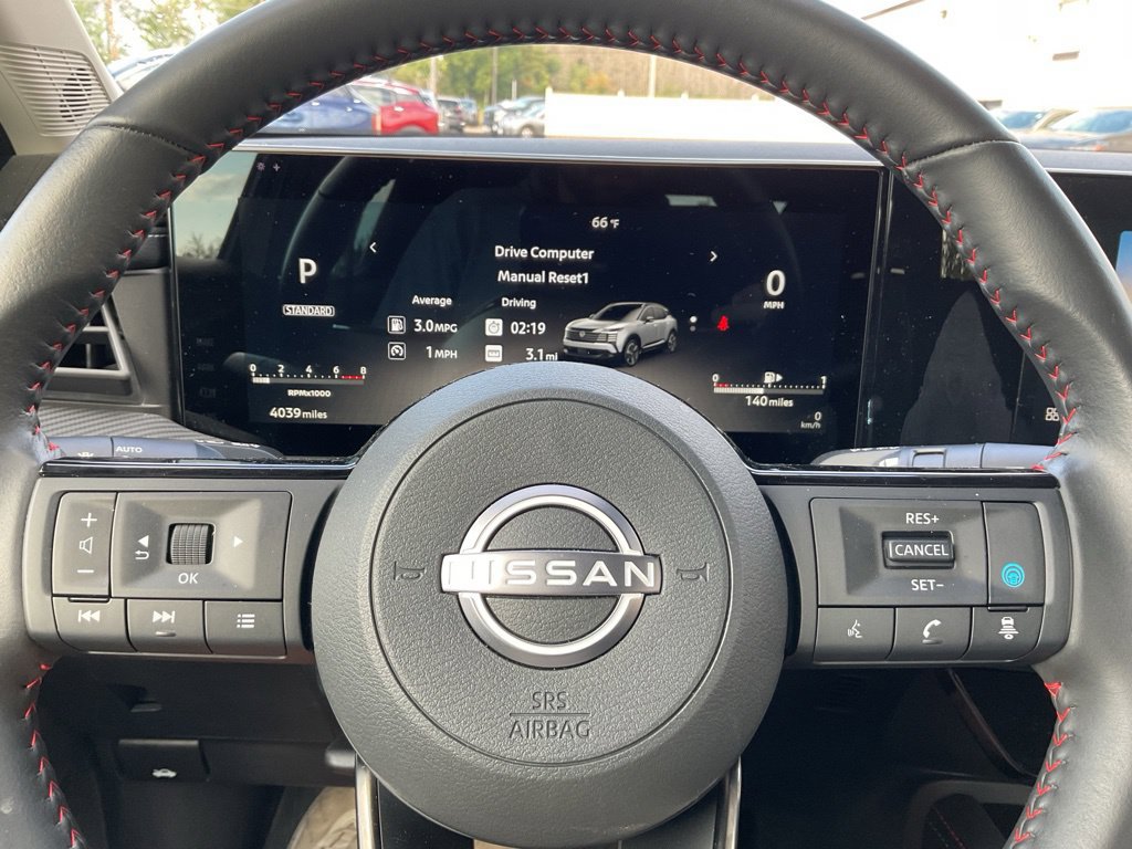 Used 2026 Nissan Kicks SR AWD/4WD image 12
