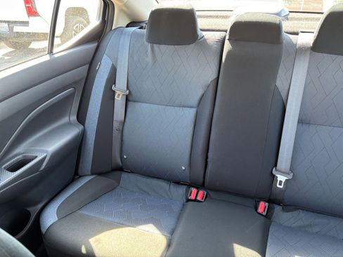 Used 2025 Nissan Versa SV image 37