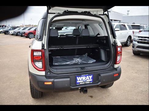 New 2025 Ford Bronco Sport Badlands w/ Badlands Tech Package image 19