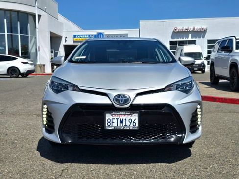 Used 2019 Toyota Corolla XSE FWD image 2