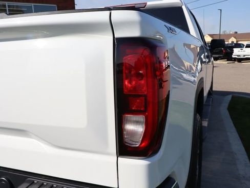 Used 2021 GMC Sierra 1500 4x4 Crew Cab w/ Sierra Value Package image 33