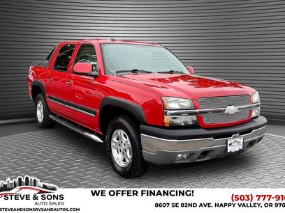 Used 2005 Chevrolet Avalanche Z71 w/ Sun And Sound Package