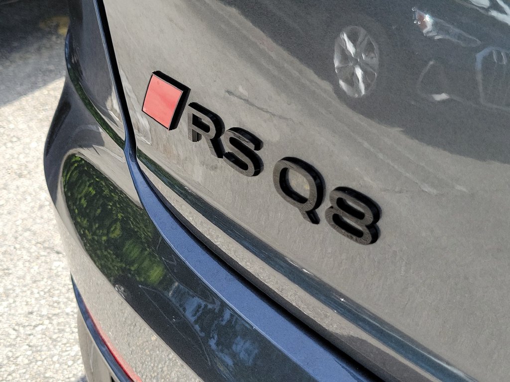 New 2027 Audi RS Q8 performance AWD/4WD image 5