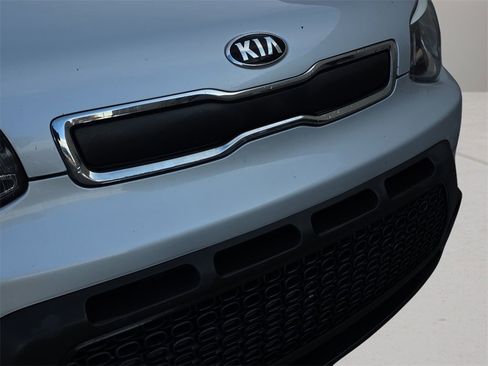 Used 2016 Kia Soul image 9