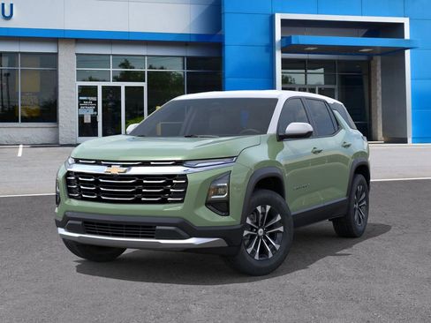 New 2026 Chevrolet Equinox LT w/ Convenience Package II image 6