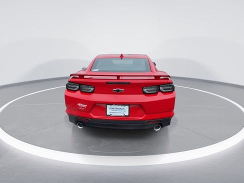 Used 2021 Chevrolet Camaro SS image 7