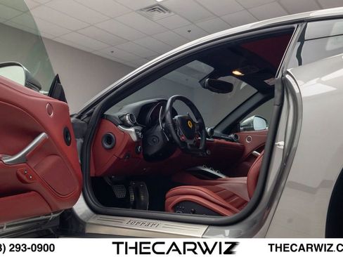 Used 2016 Ferrari F12 Berlinetta RWD image 44