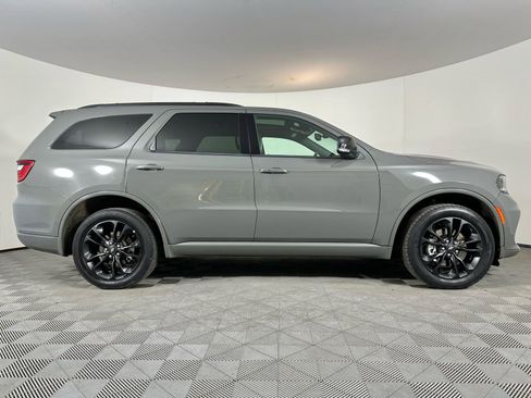 Used 2022 Dodge Durango GT image 32