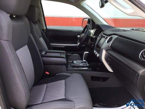 Used 2016 Toyota Tundra SR5 image 47