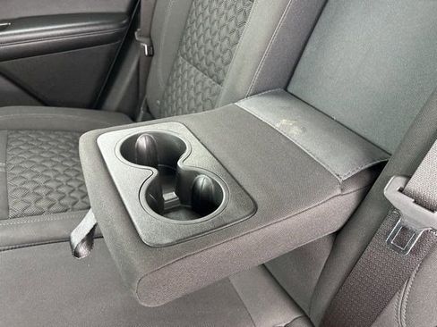 Used 2020 Chevrolet Blazer LT image 35