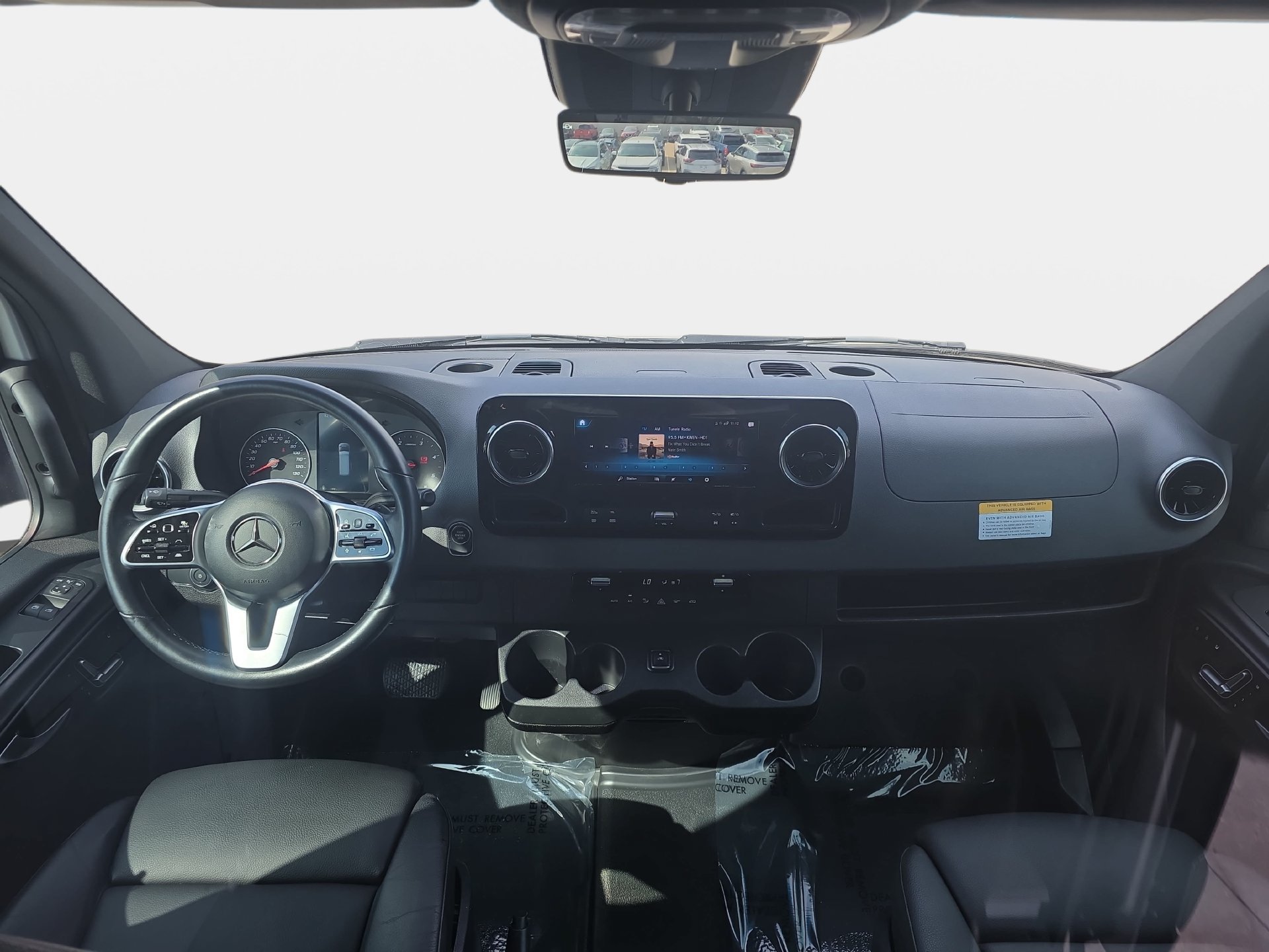 Used 2023 Mercedes-Benz Sprinter 3500 image 9