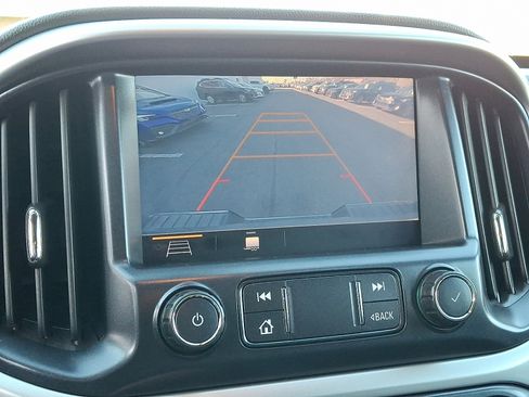 Used 2019 Chevrolet Colorado LT w/ LT Convenience Package image 19