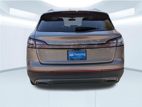 Used 2019 Lincoln Nautilus Select image 22