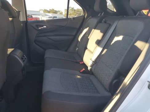 Used 2023 Chevrolet Equinox LT image 10