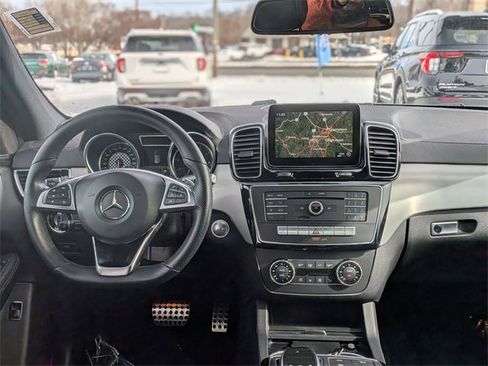 Used 2019 Mercedes-Benz GLE 43 AMG GLE 43 AMG image 32