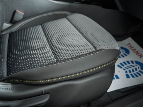 New 2026 Chevrolet Trax LT w/ Driver Confidence Package image 31