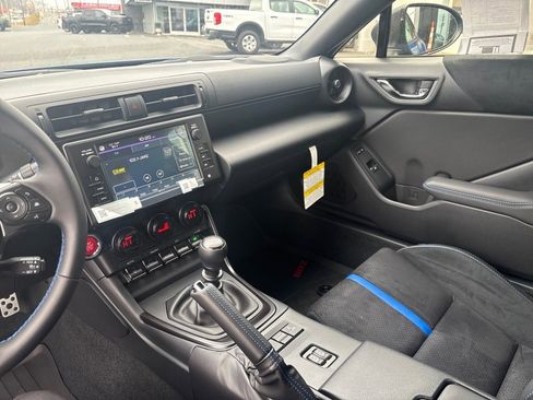 New 2025 Subaru BRZ tS image 28