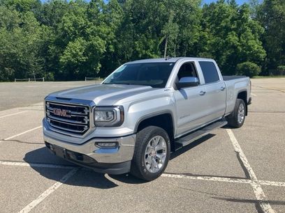 Used 2018 GMC Sierra 1500 SLT w/ SLT Premium Package