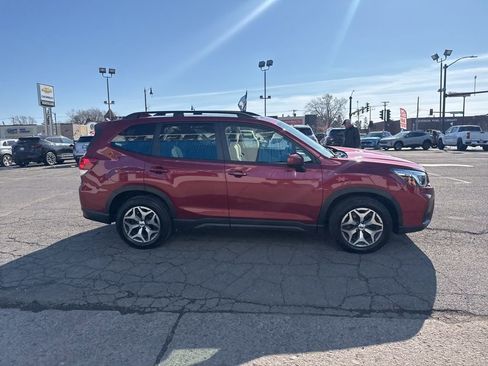 Used 2020 Subaru Forester Premium w/ Popular Package #1 image 7