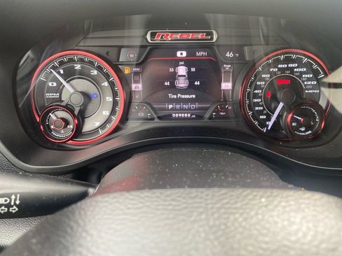Used 2019 RAM 1500 Rebel image 13