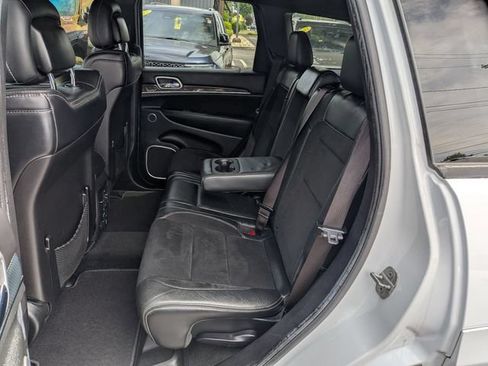 Used 2014 Jeep Grand Cherokee SRT AWD/4WD image 13
