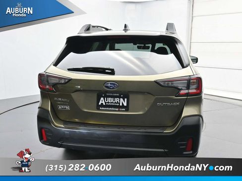 Used 2020 Subaru Outback Premium AWD/4WD image 4