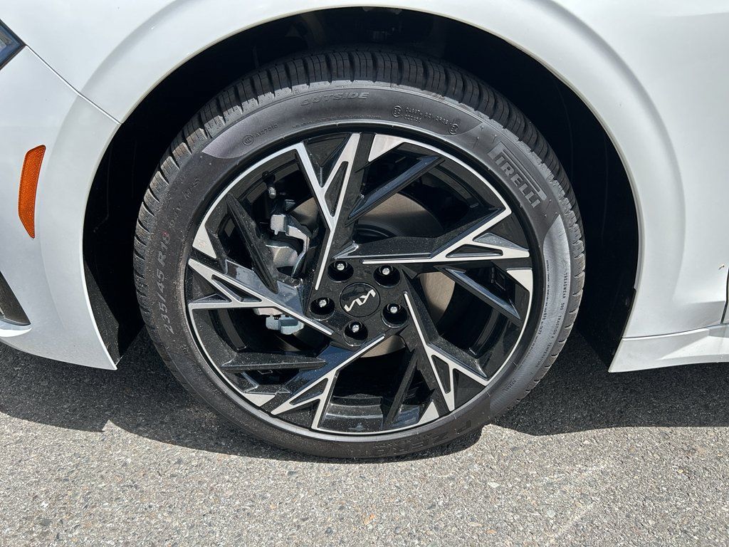 New 2026 Kia K5 GT-Line image 8
